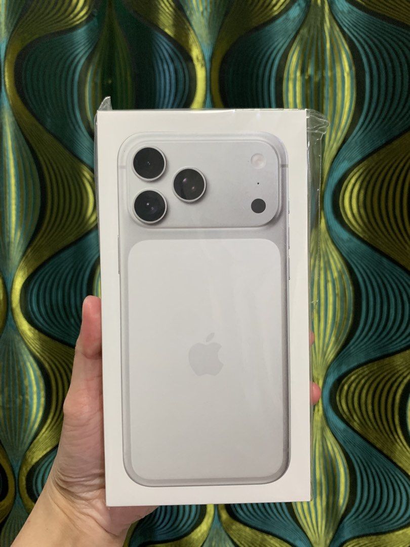 Apple iPhone 17 Promax 256GB SEALED (Category: iPhone 17 Series) located in Manila. Submitted by uretihsia_ (Listing ID 1466215699, Image 1). Description: - Condition: Brand new, still sealed in original plastic wrap - Box: Unopened and pristine - Color: Silver - Reason for selling: Got as an upgrade, decided to stick with current phone - Flaws: Zero scratches or dents (never left the packaging) - Availability: Ready to ship/meet up, grab it quic