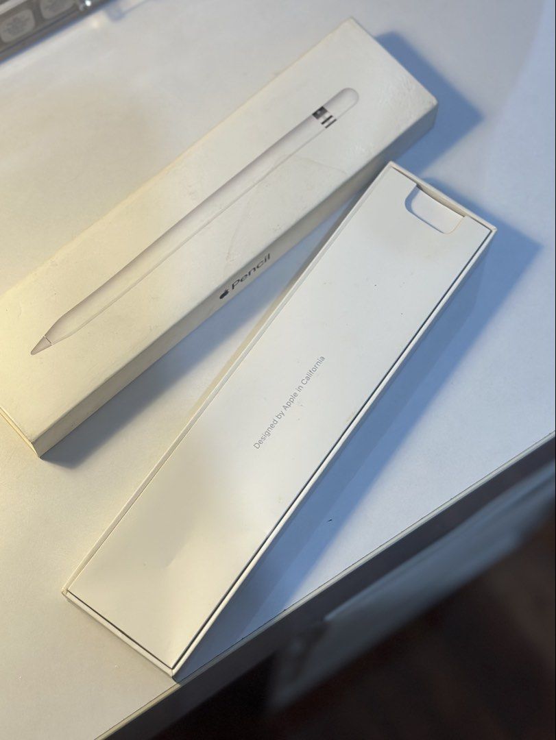 Apple Pen 1st Gen (Category: Other Gadgets) located in Manila. Submitted by tinne15 (Listing ID 1466267113, Image 3). Description: - Authentic Apple Pencil 1st Generation - Comes with complete original packaging and box - Ideal for note-taking, sketching, and digital artwork - Well-kept and in great working condition - Available for meetup at SM City Fairview or shipping nationwide.