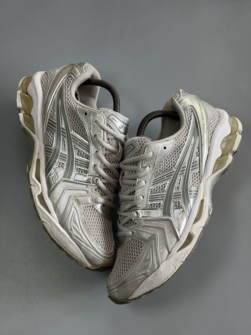 Asics Gel Kayano 14 (Category: Sneakers) located in Manila. Submitted by thriftfinds_dvo (Listing ID 1466312062, Image 3). Description: Asics Gel Kayano 14 Good condition (sign of usage) Us 8.5 Mens/10 wmns/cm 26.5 -Authentic Price:2,000 Loc:Davao city.