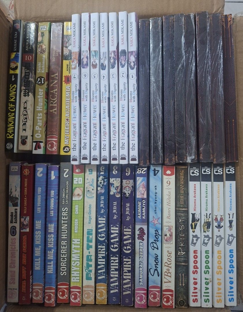 Assorted manga and LN (Category: Comics & Manga) located in Manila. Submitted by siegfreid65927 (Listing ID 1466272141, Image 1). Description: Assorted manga/LN 200 each or 3 for 500. As is where is X sensitive MOP gcash MOD LBC/JNT lalamove Location bambang manila LP wala n tatawad. Sf c/o buyer.