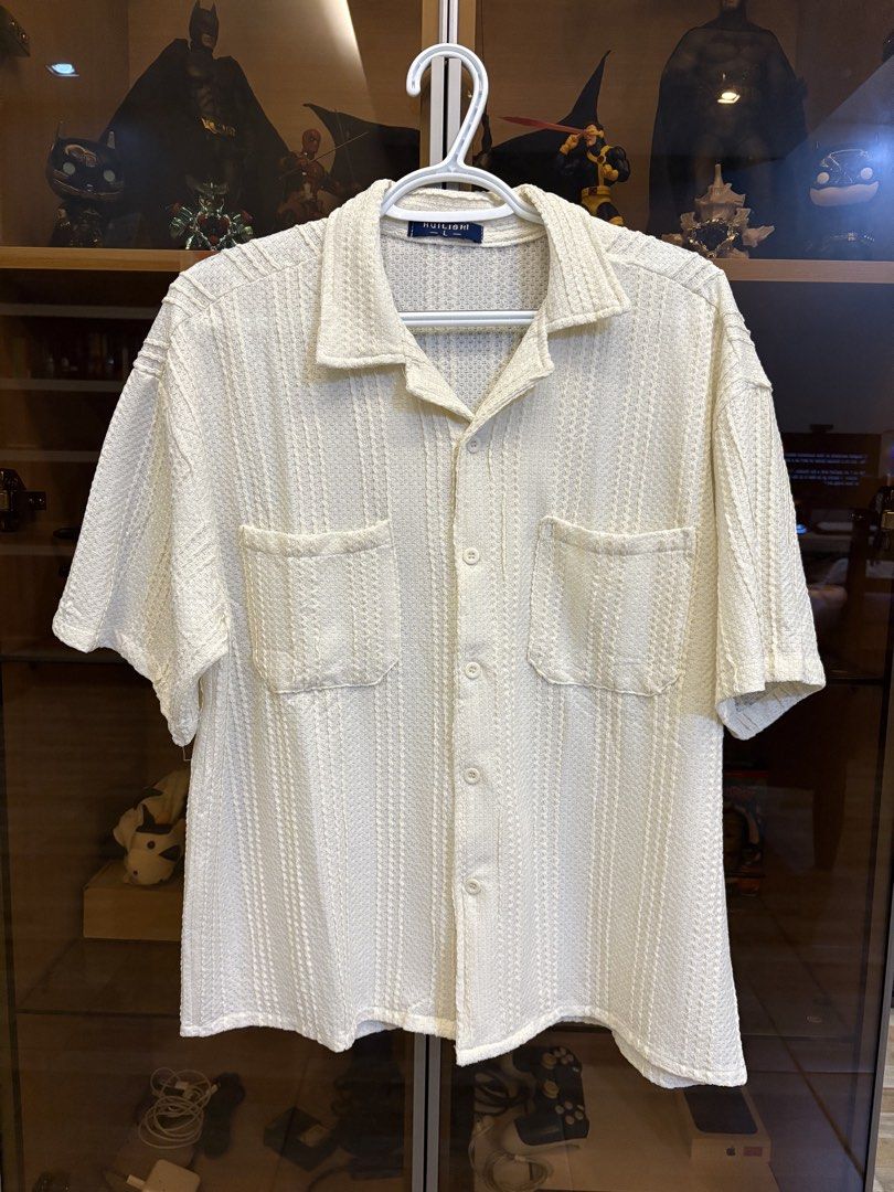 Assorted Men’s Polo Shirts for Ukay cheap! (Category: Tshirts & Polo Shirts ) located in Quezon City. Submitted by paolocruz2121 (Listing ID 1466258894, Image 3). Description: - mostly medium and large sized, but message me for exact sizes! - can bulk buy all, name your price - if buying individually, you can name your price as well - includes genuine lacoste polos - uniqlo polo - h&m polo - penguin polo.