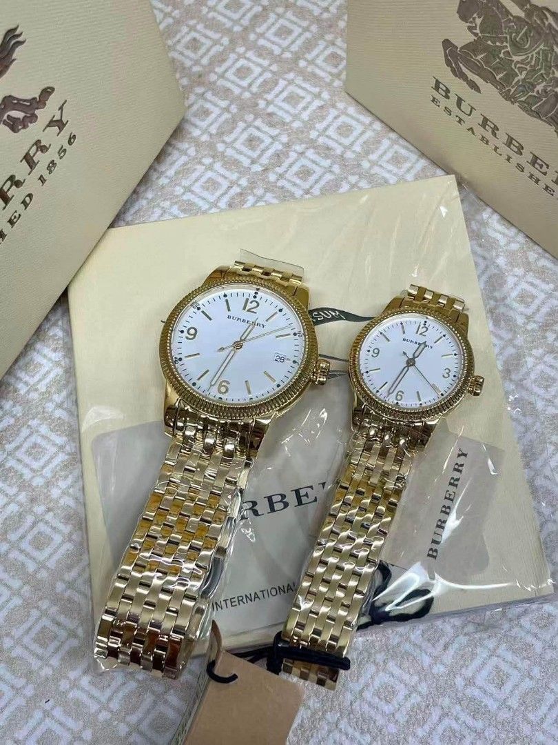 💯Authentic Burberry Watch Couple (Category: Women's Watches) located in Manila. Submitted by Authentic4Less_OLShop (Listing ID 1466230810, Image 2). Description: Japan Movement ✅with inclusions ✅pawnable watch ✅with warranty RESELLERS ARE WELCOME!!!🥰 DISCLAIMER: Authentic4Less OLShop is not affiliated with any of the brands posted in this account. Copyrights and trademarks are solely of the brand owners..