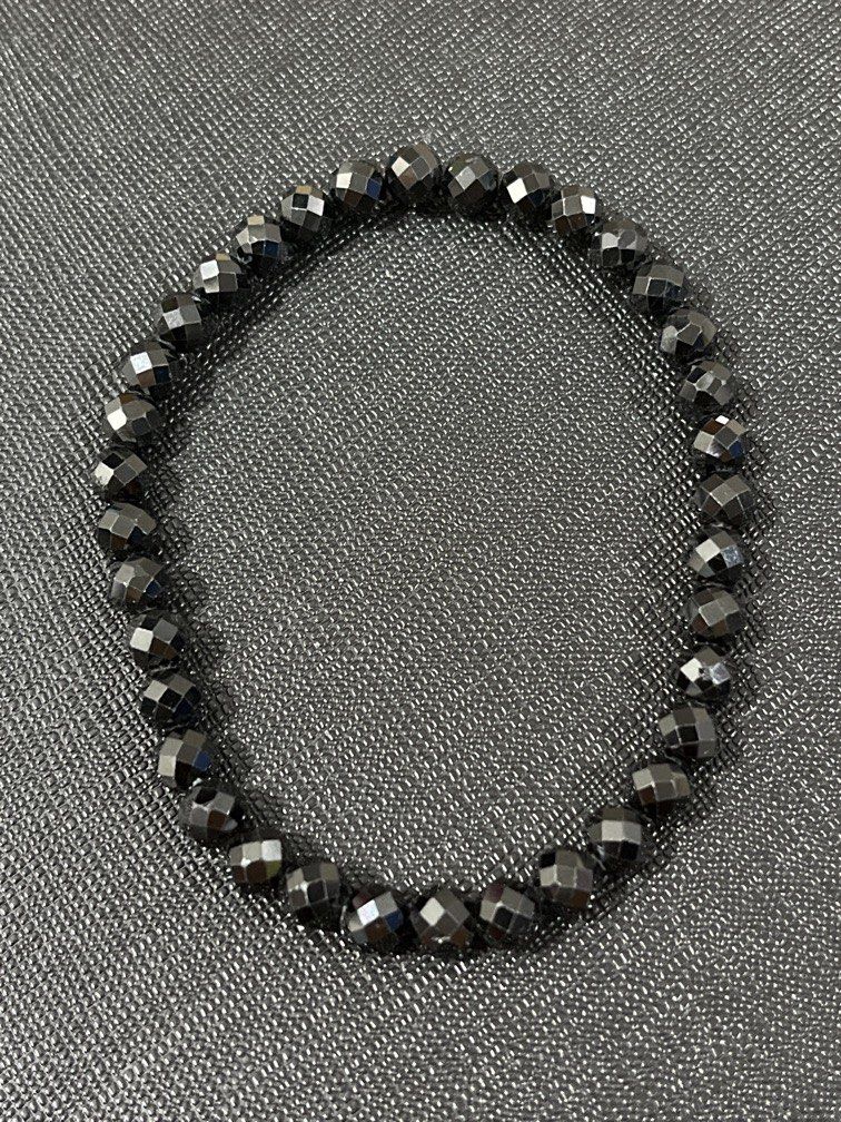 AUTHENTIC CRYSTAL 5-6MM BLACK SPINEL BRACELET (Category: Braces, Support & Protection) located in Marikina City. Submitted by kyanossy (Listing ID 1466237760, Image 1). Description: With natural inclusions .