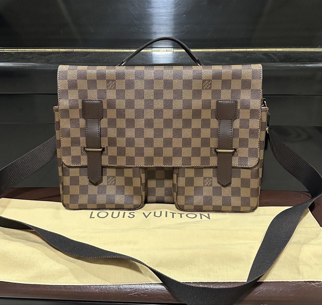 Authentic Louis Vuitton LV Broadway Messenger Bag (Category: Luxury Bags & Wallets) located in Las Pinas. Submitted by marshmallowmax (Listing ID 1466184990, Image 2). Description: Guaranteed Authentic! Slightly used like 9/10 condition. No flaws With dustbag.