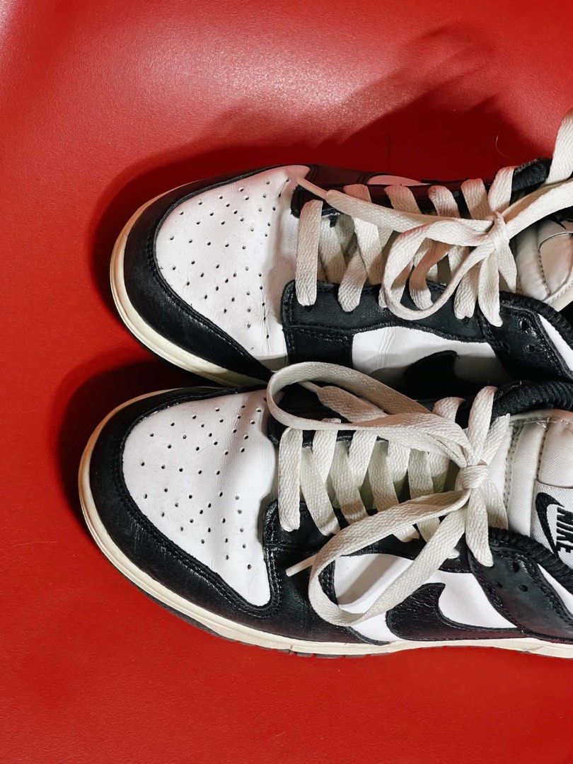 AUTHENTIC NIKE DUNK LOW (Category: Sneakers) located in Quezon City. Submitted by chndriaaa (Listing ID 1466315367, Image 2). Description: Nike Dunk Low Unisex | Size 5.5 (fits 6) No box | Good condition DM if interested! 📍Quezon City.