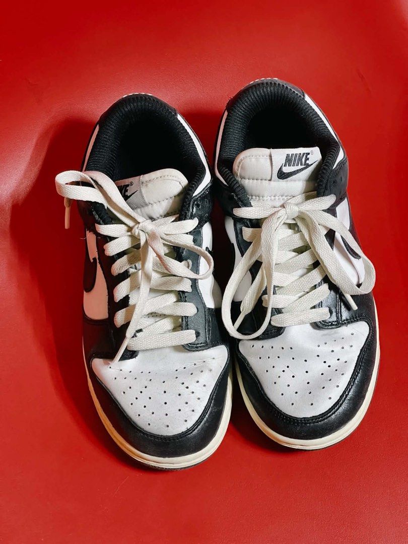 AUTHENTIC NIKE DUNK LOW (Category: Sneakers) located in Quezon City. Submitted by chndriaaa (Listing ID 1466315367, Image 1). Description: Nike Dunk Low Unisex | Size 5.5 (fits 6) No box | Good condition DM if interested! 📍Quezon City.