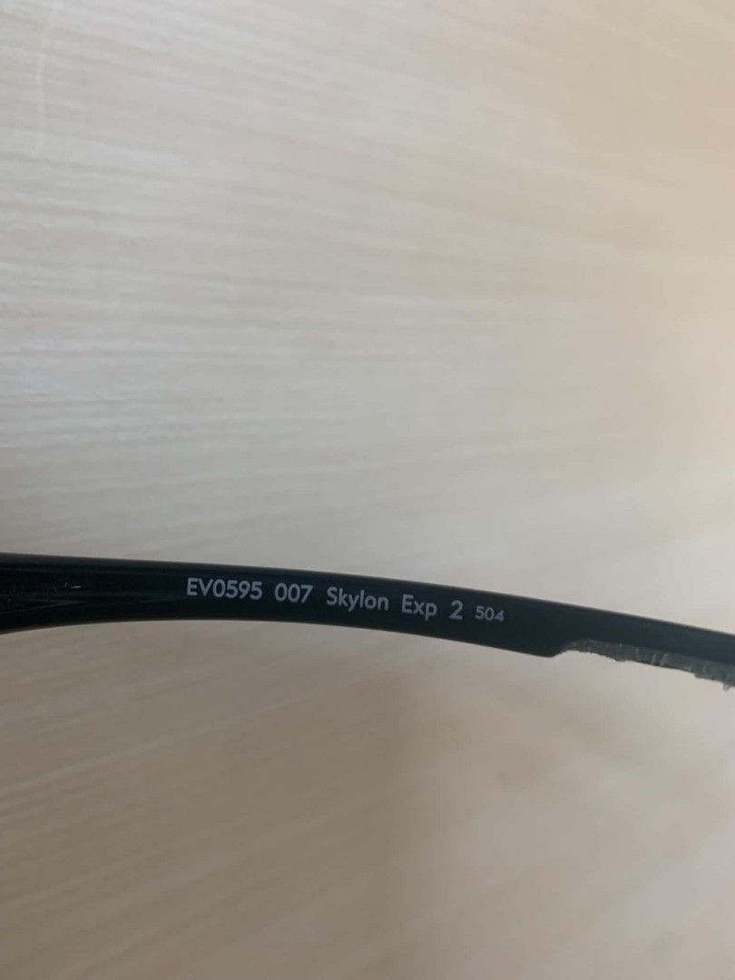 Authentic Nike for Men (Category: Sunglasses & Eyewear) located in Echague. Submitted by grateful27 (Listing ID 1466165361, Image 2). Description: .