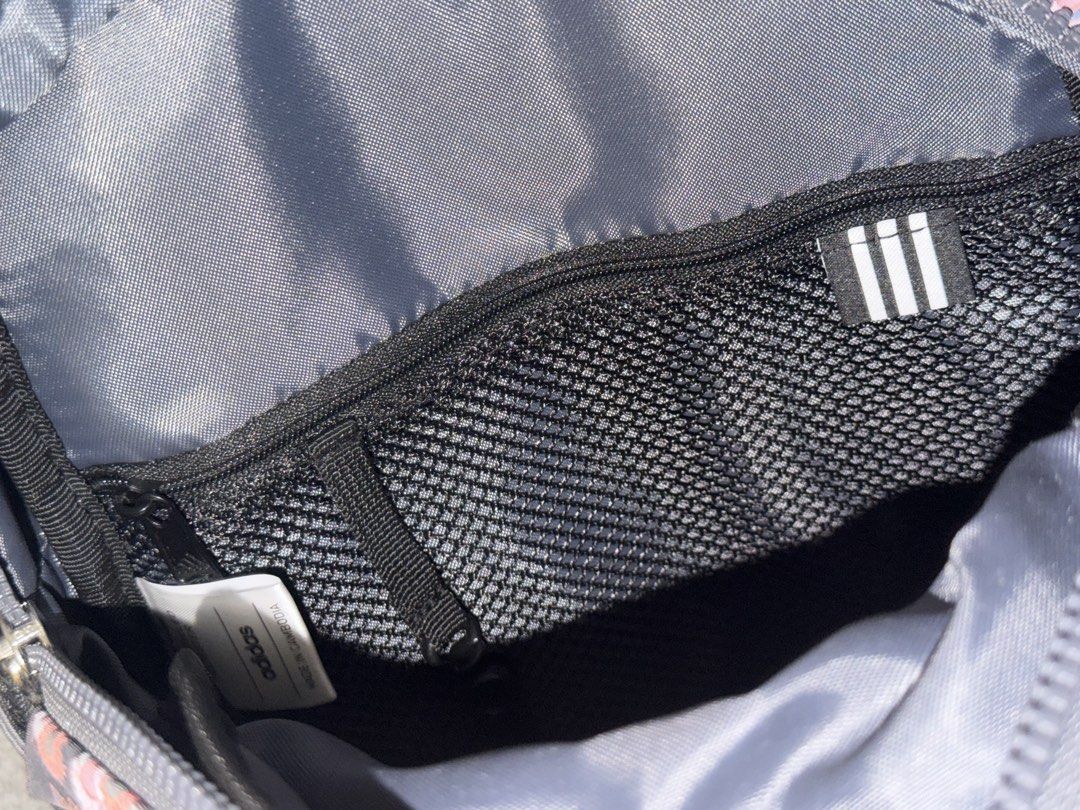 Authentic Small Adidas Backpack (Category: Backpacks) located in Santa Rosa. Submitted by prelovedbyhellah (Listing ID 1466192737, Image 3). Description: never been used :) pm your offer ! .