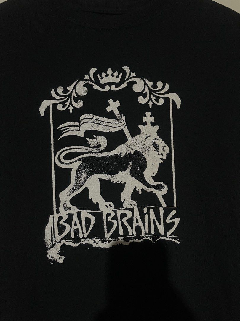 Bad Brains Lion Graphic shirt (Category: Tshirts & Polo Shirts ) located in San Jose del Monte. Submitted by naaahmaaan (Listing ID 1466221935, Image 2). Description: Dimes : L 25 - W 16 Size : Small 📍Sjdm Bulacan Dm for more inquiries 📩.