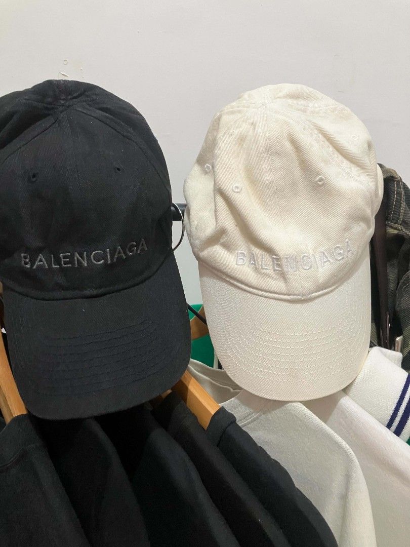 Balenciaga Caps Bundle (Category: Caps & Hats) located in Manila. Submitted by soflyapparel77 (Listing ID 1466193102, Image 1). Description: Authentic Excellent Condition Need reshape only Dm for more details.