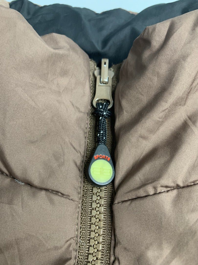 Balenciaga Reversible Goose Down Vest (Category: Coats, Jackets and Outerwear) located in Binan City. Submitted by disqualified_but_undefeated (Listing ID 1466305367, Image 3). Description: Balenciaga Reversible Goose Down Vest Mens Size- 3 Large Chest- 22 inches Shoulder- 16 inches Waist- 23 inches Length- 26.5 inches In Good Condition 📩📩📩 To Purchase Please Check Detailed Photos Posted for your Reference Thankyou!!!.