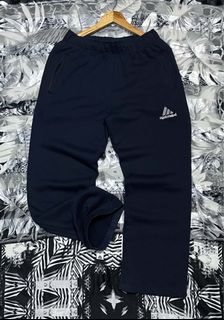 (Category: ) located in . Submitted by domingthriftclothes (Listing ID 1466278558, Image 1). Description: .
