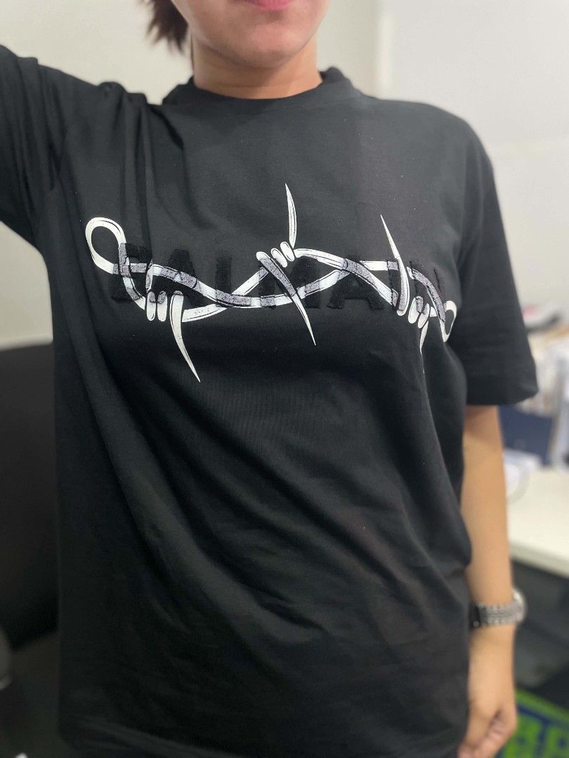 BALMAIN SHIRT (Category: Luxury Apparel) located in Santa Maria. Submitted by polengstar (Listing ID 1466249694, Image 2). Description: original from qatar brand new size Large. sinukat lang.