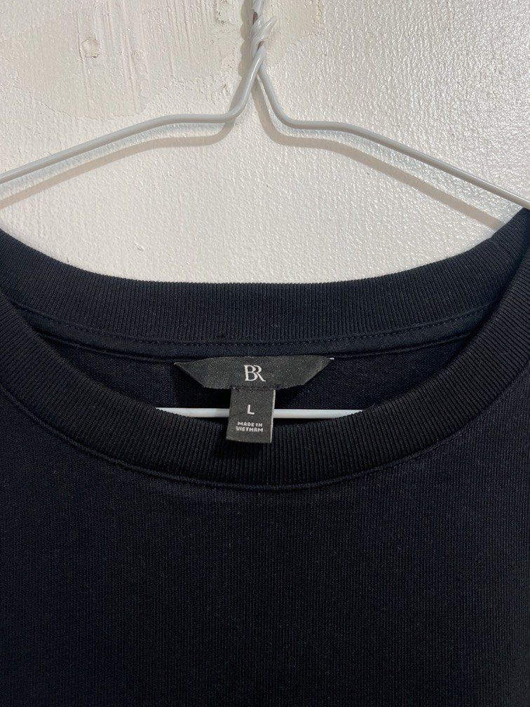 Large Banana Republic in L size (Category: Others Tops) located in Las Pinas. Submitted by gaeley (Listing ID 1466169726, Image 2). Description: super black b: 19" armpit to armpit l: 24".