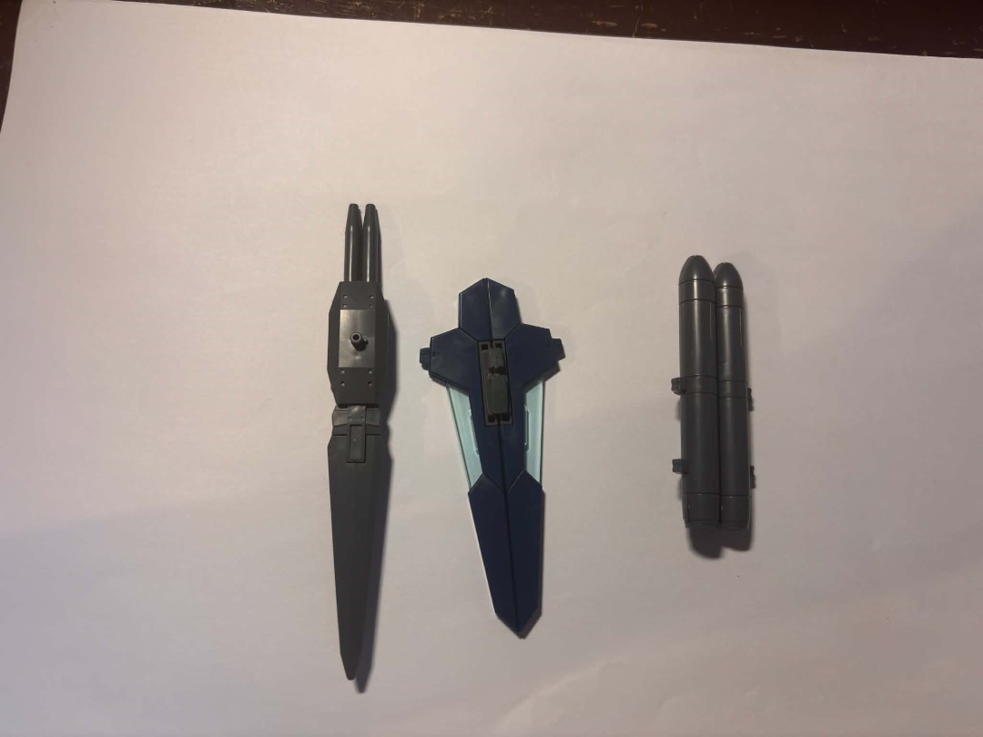 bandai gundam scraps #8, Toys & Collectibles, Figurines & Models ...