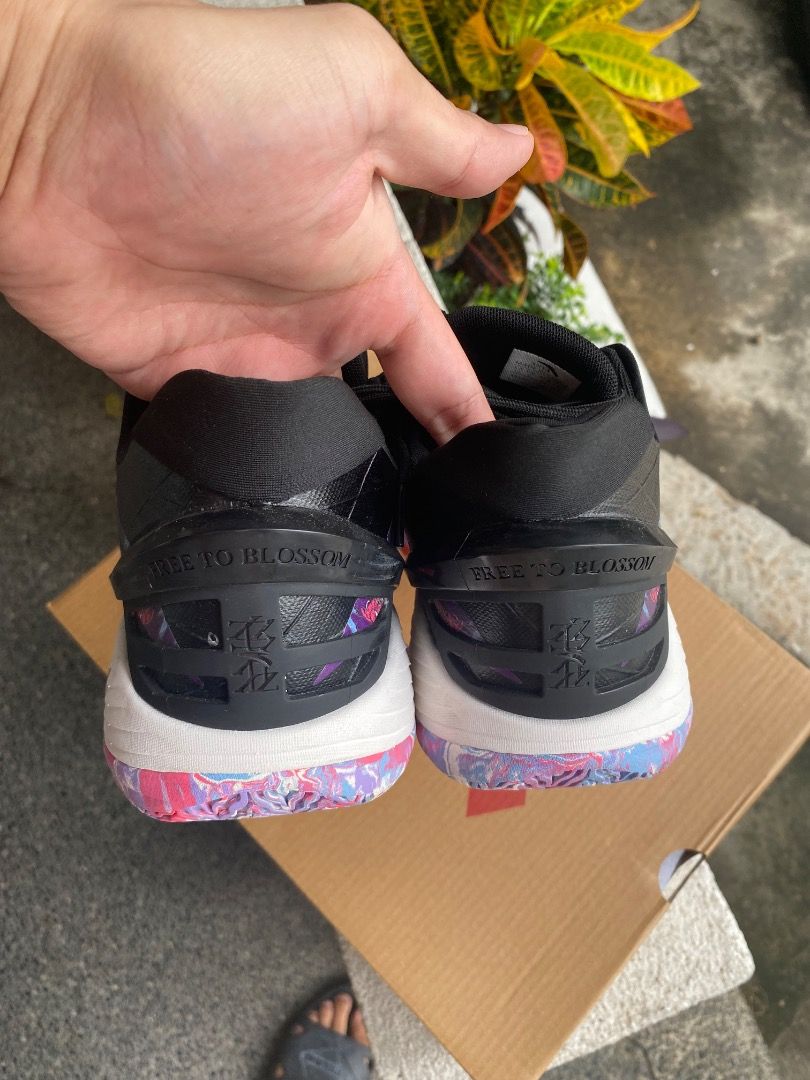 Basketaball shoes Anta (Category: Sneakers) located in Caloocan City. Submitted by jet40 (Listing ID 1466313636, Image 3). Description: Open for trade to any item.