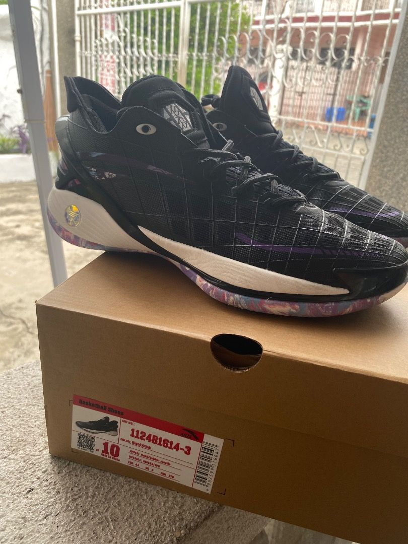 Basketaball shoes Anta (Category: Sneakers) located in Caloocan City. Submitted by jet40 (Listing ID 1466313636, Image 2). Description: Open for trade to any item.