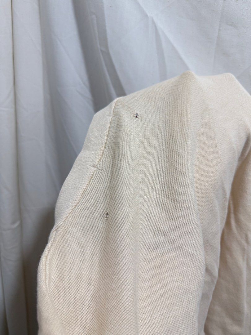 beige cardigan (Category: Coats, Jackets and Outerwear) located in Manila. Submitted by halsea (Listing ID 1466224586, Image 3). Description: large with issue .
