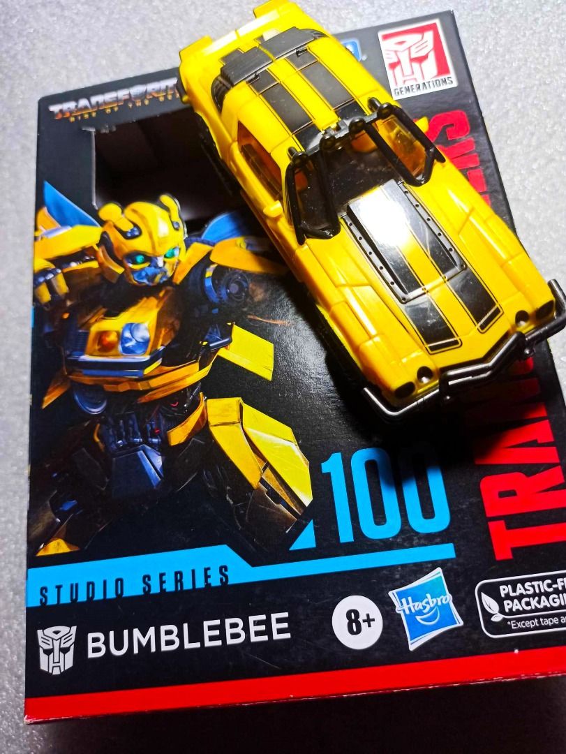 BIB SS100 BUMBLEBEE Deluxe Class Hasbro Autobot Transformers (Category: Kids Toys) located in Pasay City. Submitted by Chariselyn (Listing ID 1466319125, Image 1). Description: BIB SS100 BUMBLEBEE (2,000+SF) Deluxe Class Hasbro Autobot Transformers Series: Movie - Transformers: Rise of the Beasts, 2023 Scale: 6 inches Stock: 1 Condition: 10/10 Issues: 0 Accessories: complete Mode of Payment: GCash or through your rider Shipping options: Payment f