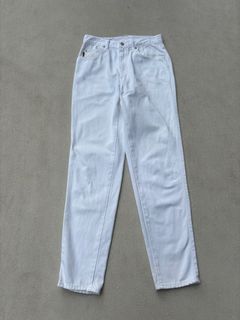 (Category: ) located in . Submitted by thrift.ed2023 (Listing ID 1466242577, Image 1). Description: .
