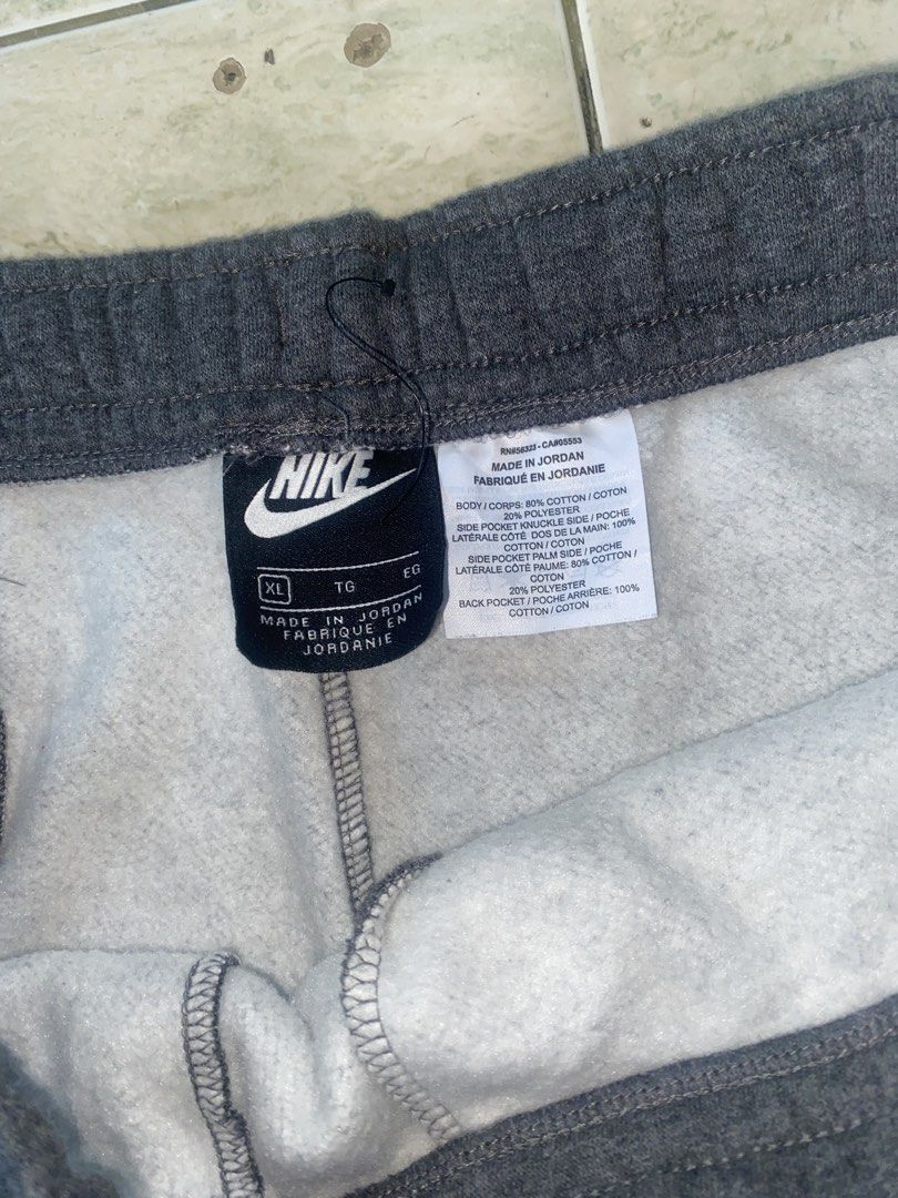 BIGSWOOSH SHORT (Category: Shorts) located in Dipolog. Submitted by bryant_thrift (Listing ID 1466211024, Image 3). Description: 34-38Waist/20Lenght/13Hem Asnew condition No issue Ready to wear Complete tags.