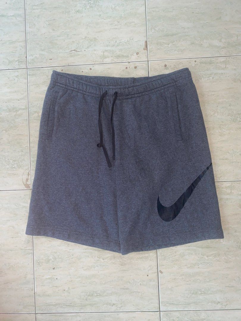 BIGSWOOSH SHORT (Category: Shorts) located in Dipolog. Submitted by bryant_thrift (Listing ID 1466211024, Image 2). Description: 34-38Waist/20Lenght/13Hem Asnew condition No issue Ready to wear Complete tags.