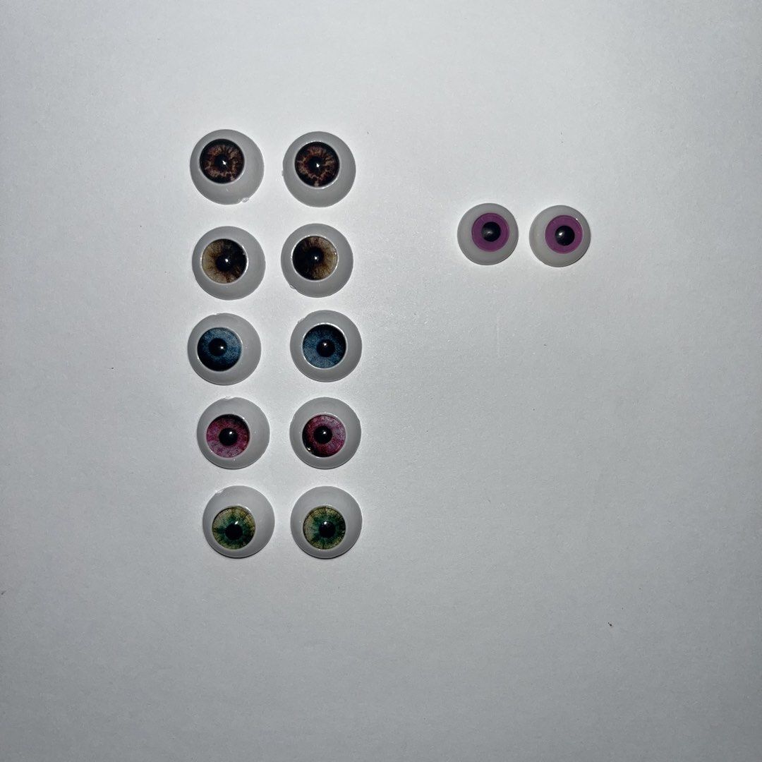 BJD DOLL EYES 12mm (Category: Craft Supplies & Tools) located in Aloran. Submitted by cattycartz (Listing ID 1466172665, Image 1). Description: TAKE ALL Can also tingi MOP: MAYA MOD: JNT.
