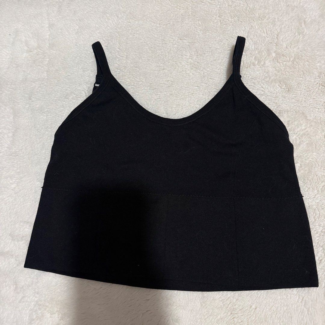 BLACK CROP TOP | S-M (Category: Activewear) located in Manila. Submitted by meisu_mnl (Listing ID 1466274827, Image 2). Description: BLACK CROP TOP 🖤 Best Fit: S–M Condition: Like New ✨ Bust: 26–34" Underbust: 28–34" • Adjustable straps • With pad slot • Stretchy & comfortable • Cropped fit Actual item photos posted. Please check measurements before buying. #BlackCropTop #CropTop #WomensFashion #PrelovedPH #LikeNew #Decluttering #CarousellPH.