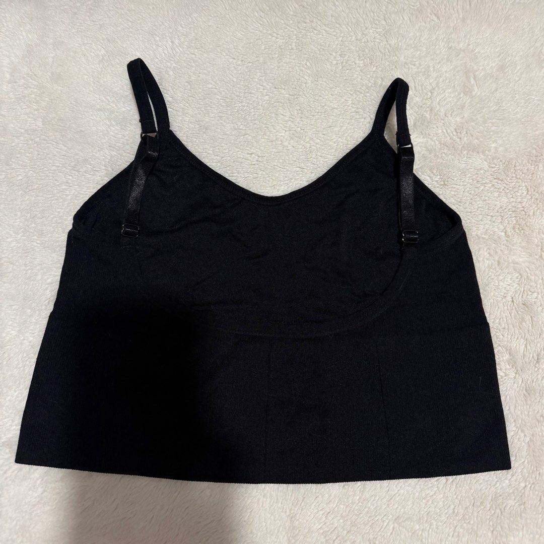 BLACK CROP TOP | S-M (Category: Activewear) located in Manila. Submitted by meisu_mnl (Listing ID 1466274827, Image 3). Description: BLACK CROP TOP 🖤 Best Fit: S–M Condition: Like New ✨ Bust: 26–34" Underbust: 28–34" • Adjustable straps • With pad slot • Stretchy & comfortable • Cropped fit Actual item photos posted. Please check measurements before buying. #BlackCropTop #CropTop #WomensFashion #PrelovedPH #LikeNew #Decluttering #CarousellPH.