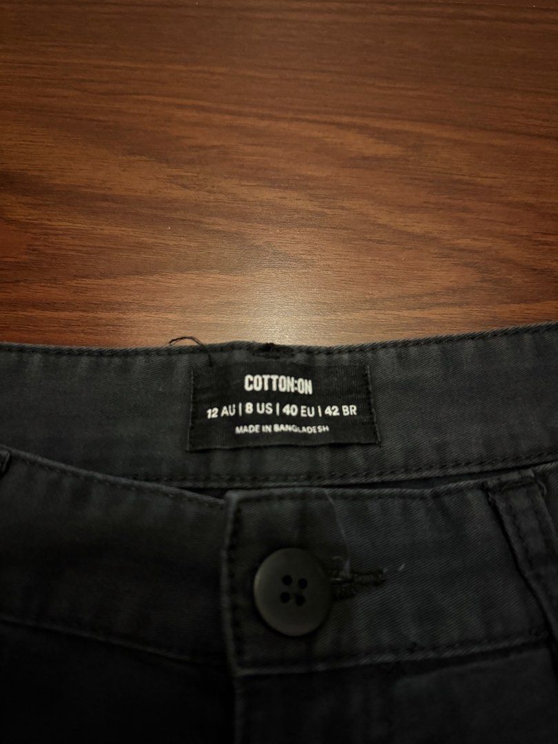 Black Denim Shorts (Category: Shorts) located in Pasig City. Submitted by shop.gelss (Listing ID 1466322835, Image 3). Description: .