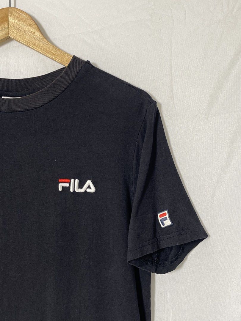 Black FILA Basic Shirt (Category: Tshirts & Polo Shirts ) located in Imus. Submitted by mochi.rella (Listing ID 1466330388, Image 3). Description: Black Basic FL Excellent Condition L on tag | Fit M W 20 | L 26 .