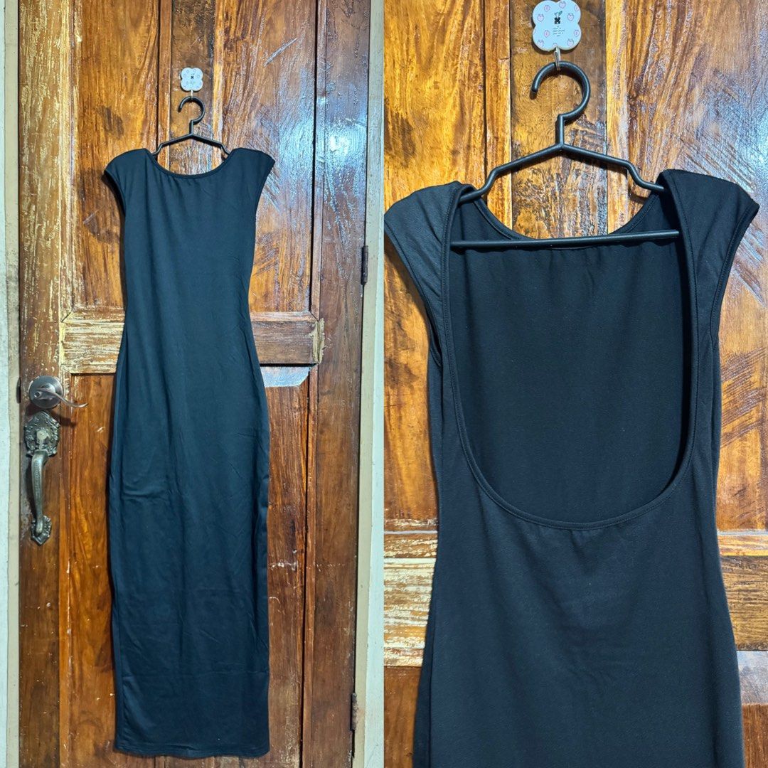 Black Maxi Dress with Low Scoop Back (Category: Dresses) located in Kananga. Submitted by yongggi (Listing ID 1466320097, Image 1). Description: Black sleeveless maxi dress. Deep scoop back design, very classic look. Form-fitting silhouette down to the calves. Cap sleeves and stretchy fabric. Simple staple piece for casual outings or evening events. Good staple wardrobe item, easy to dress up or down. ‼️FREE SHIPPING.