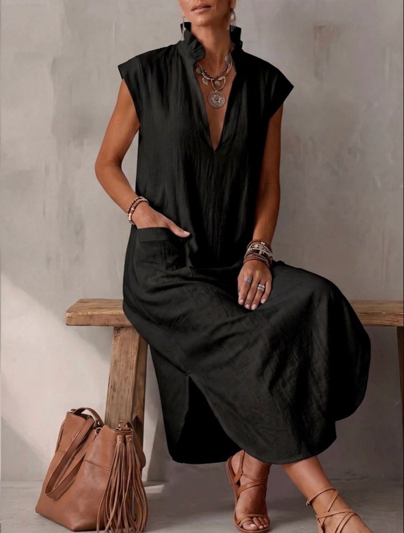 Black Ruffles Standing Collar Deep V Neck Dress (Category: Dresses) located in Iloilo. Submitted by dabyladaby2 (Listing ID 1466268709, Image 1). Description: Once Used Shoulder - 16.1 in, bust 36.6 in, length 50.8 in Fabric is cotton. Fading Black .
