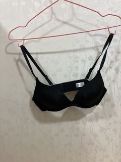 (Category: ) located in . Submitted by selena49 (Listing ID 1466200486, Image 1). Description: .