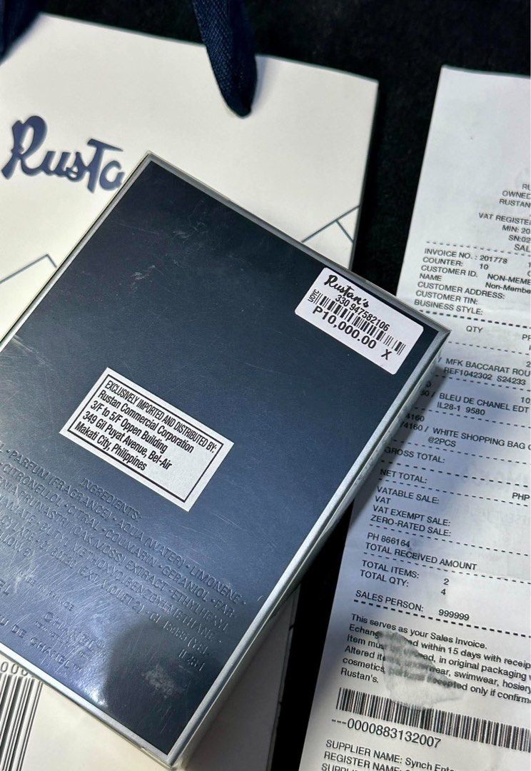 bleu de chanel edt 100ml (Category: Fragrance & Deodorants) located in Agdangan. Submitted by luxecollection0880 (Listing ID 1466174457, Image 2). Description: bnew sealed bleu de chanel eau de toilette 100ml with receipt .