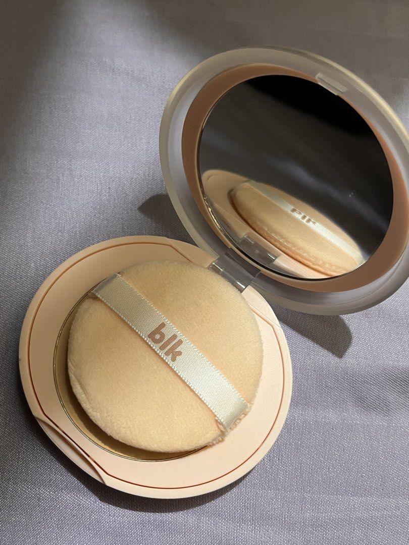 blk cosmetics soft blur powder foundation butterscotch (Category: Makeup) located in Legazpi City. Submitted by sandras. (Listing ID 1466219404, Image 3). Description: - Brand: blk cosmetics - Product: Soft Blur Powder Foundation - Shade: Butterscotch - Condition: Swatched once, surface pattern completely intact - Inclusions: Compact case with built-in mirror and applicator puff + box - Perfect for quick touch-ups on the go - swatch only (not my 