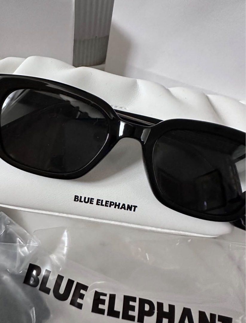 Blue Elephant Calla-S Black Sunglasses (Category: Sunglasses & Eyewear) located in San Juan City. Submitted by jaziman20249087 (Listing ID 1466187466, Image 2). Description: - Brand: Blue Elephant - Model: Calla-S - Color: Classic Black (Chunky acetate frame with dark tinted lenses) - Condition: New, never worn - Inclusions: Original plastic packaging, white leatherette pouch, branded box, authenticity card, cleaning cloth, and paper bag RFS: nev