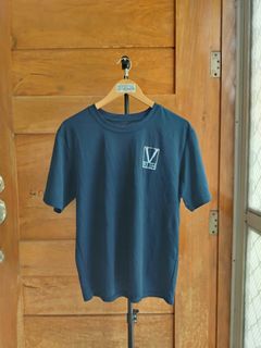 (Category: ) located in . Submitted by vestrathrift (Listing ID 1464868145, Image 1). Description: .