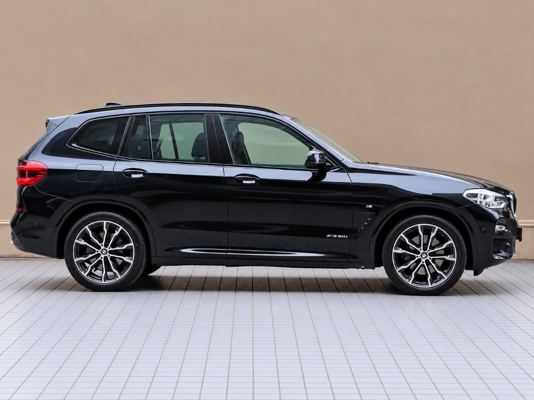 BMW X3 xDrive30i M Sport (A) (Category: Used Cars) located in Singapore. Submitted by quantumcollections (Listing ID 1466244717, Image 3). Description: 𝐁𝐌𝐖 𝐗𝟑 𝐱𝐃𝐫𝐢𝐯𝐞𝟑𝟎𝐢 𝐌-𝐒𝐩𝐨𝐫𝐭 𝑅𝑒𝑔 𝐷𝑎𝑡𝑒: 2 𝐽𝑢𝑙 2018 (1𝑦𝑟 8𝑚𝑡ℎ) 𝑀𝑖𝑙𝑒𝑎𝑔𝑒: 94,274𝑘𝑚 𝑂𝑤𝑛𝑒𝑟𝑠: 1 𝐹𝑢𝑙𝑙 𝐿𝑜𝑎𝑛 𝑀𝑜𝑛𝑡ℎ𝑙𝑦 𝑜𝑛𝑙𝑦 @ $43𝑥𝑥!!! 𝐵𝑎𝑛𝑘 𝐿𝑜𝑎𝑛 𝑀𝑜𝑛𝑡ℎ𝑙𝑦 𝑜𝑛𝑙𝑦 @ $29𝑥𝑥!!! 𝑊𝑎𝑟𝑟𝑎𝑛𝑡𝑦 𝑡𝑖𝑙𝑙 𝑒𝑛𝑑 𝐶𝑂𝐸!!! 𝐹𝑢𝑙𝑙 𝐿𝑜