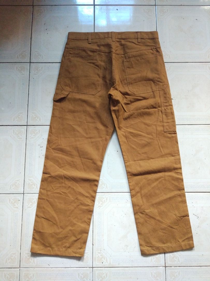 BNew GU Brown Work Pant 34 actual (Category: Trousers) located in Pasay City. Submitted by denimdude.ph (Listing ID 1466200522, Image 2). Description: .