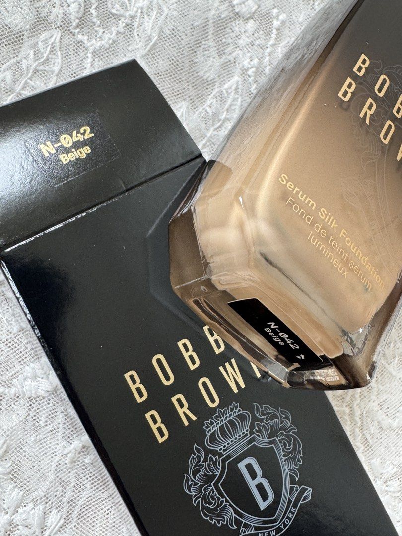 Bobbi Brown set （分類：健康及美容 - 頭髮護理）位於 Hong Kong。 由 ping6578 提交（商品編號 1466176328，圖片 3）。簡介： 100%new $620/set。