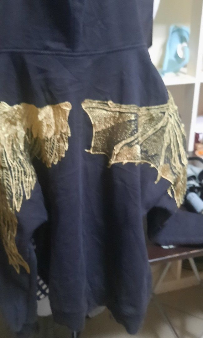 Branded Hoodia jacket.. (Category: Looking For) located in Manila. Submitted by karyll.vic2009. (Listing ID 1466334739, Image 3). Description: .