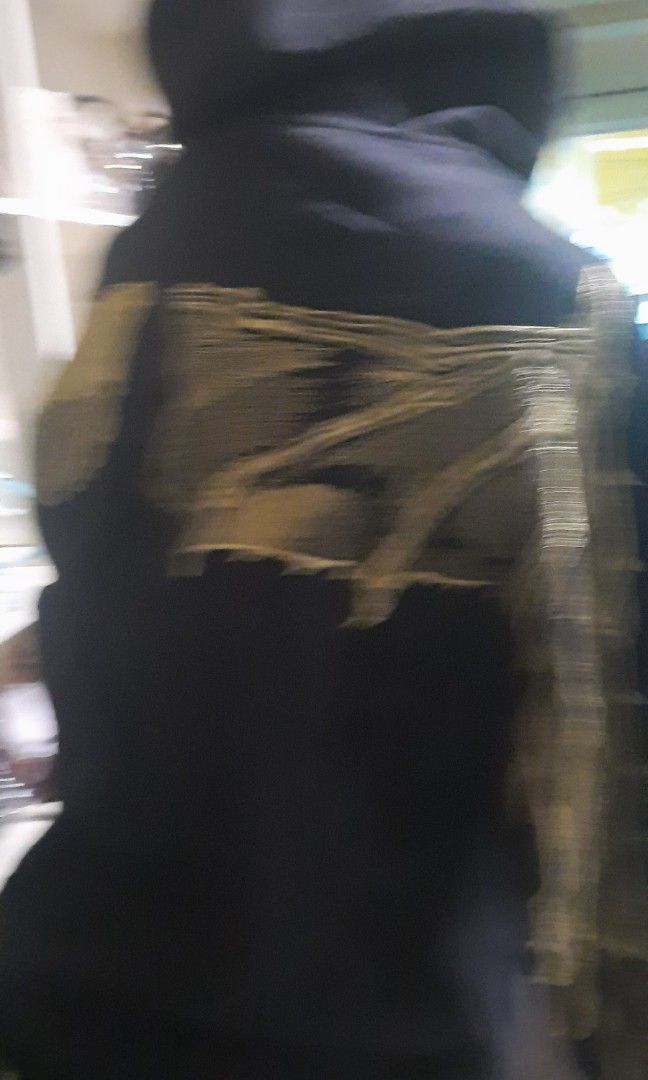 Branded Hoodia jacket.. (Category: Looking For) located in Manila. Submitted by karyll.vic2009. (Listing ID 1466334739, Image 1). Description: .