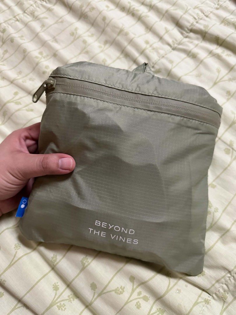 BTV Parapack 001 in Sage (Category: Backpacks) located in Quezon City. Submitted by ziaianana (Listing ID 1466276145, Image 3). Description: RFS: Used only a couple times SRP is ₱4,690, selling for only ₱3,500 - Price slightly negotiable - Made of recycled ripstop nylon which makes it super lightweight - Fits upto 13" laptop + it's water resistant! 💦 - Convertible into a tote or backpack + foldable into its pocket - Purchased late 2025 in BTV Me