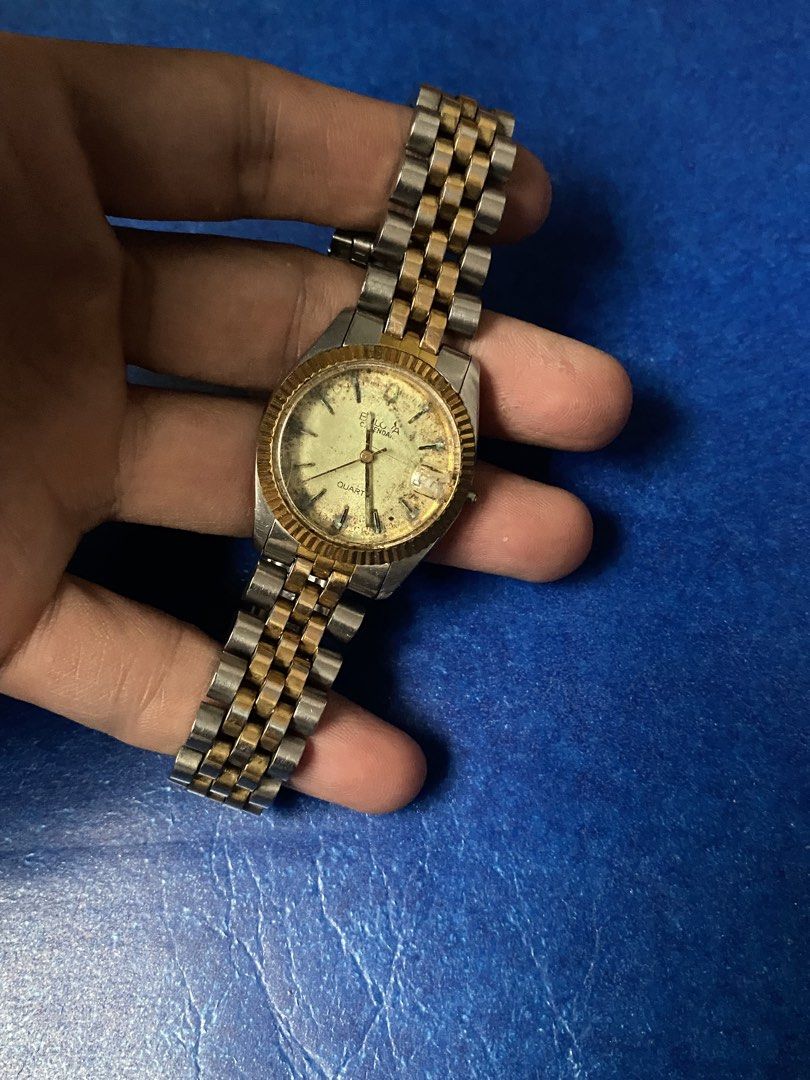 BULOVA QUARTS (Category: Men's Watches) located in Quezon City. Submitted by yoshitandie (Listing ID 1466200027, Image 1). Description: BULOVA QUARTS Working need cleaning & batt. Original watch Bawal sa maselan.