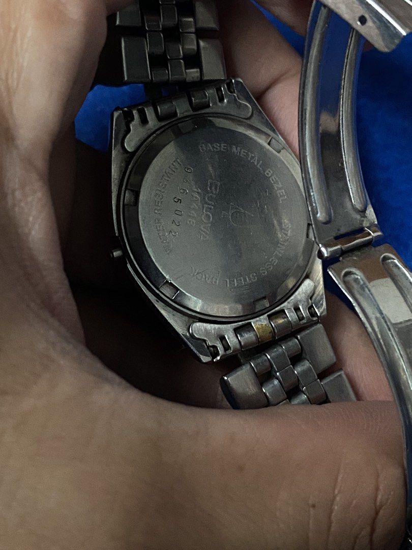BULOVA QUARTS (Category: Men's Watches) located in Quezon City. Submitted by yoshitandie (Listing ID 1466200027, Image 3). Description: BULOVA QUARTS Working need cleaning & batt. Original watch Bawal sa maselan.