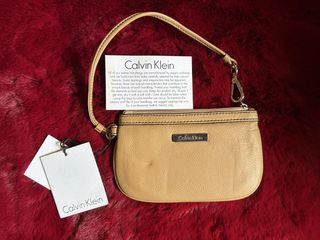 (Category: ) located in . Submitted by shopaholic.kart2021 (Listing ID 1466219156, Image 1). Description: .