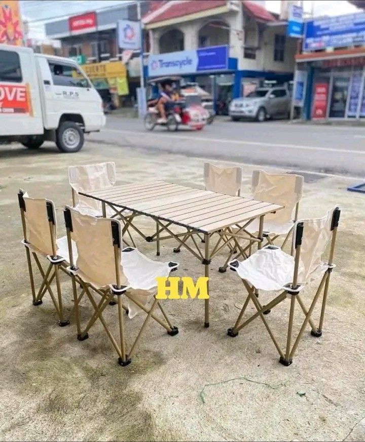 Camping chair set with table (Category: Looking For) located in Manila. Submitted by zealshark_101b0c (Listing ID 1466326754, Image 1). Description: .