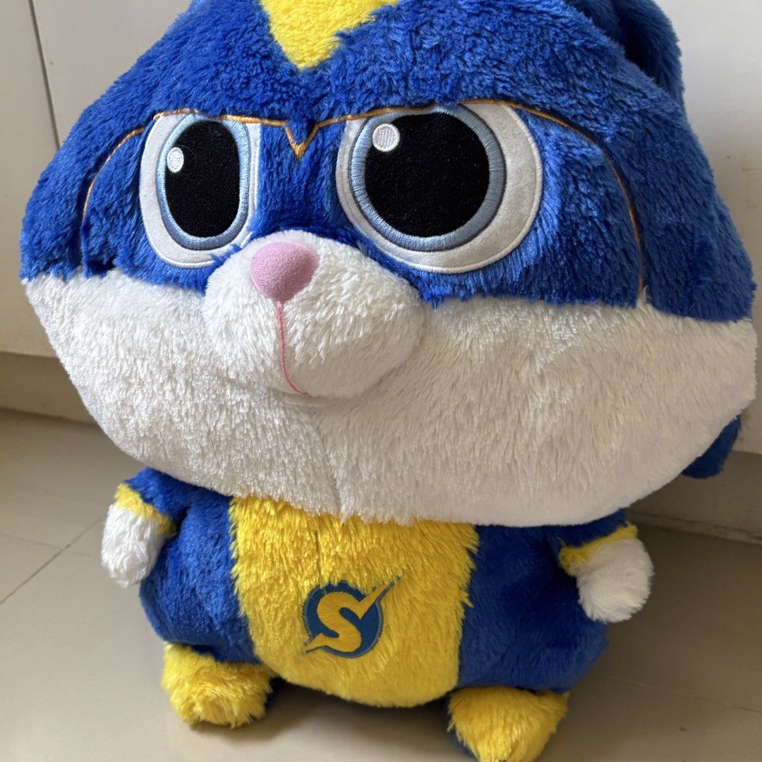 captain snowball plushie (Category: Plushies & Soft Toys) located in Manila. Submitted by lavieelle (Listing ID 1466293519, Image 2). Description: - large size captain snowball plushie - huggable and made up of quality material - from the movie secret life of pets 2 - bought from the states, authentic - rfs: decluttering.