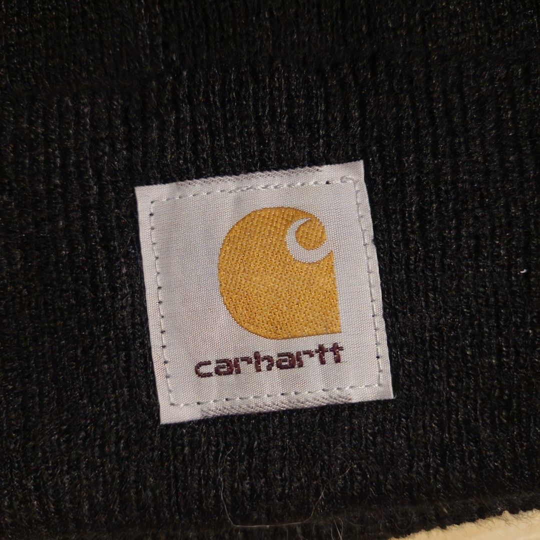 Carhartt A18 Beanie Black (Category: Beanies) located in Davao. Submitted by makmoonthriftdvo (Listing ID 1466185076, Image 2). Description: Carhartt A18 Beanie OSFA Made in Canada medyo marami lang himulmol excellent pa no holes DM 📩📩 DAVAO.